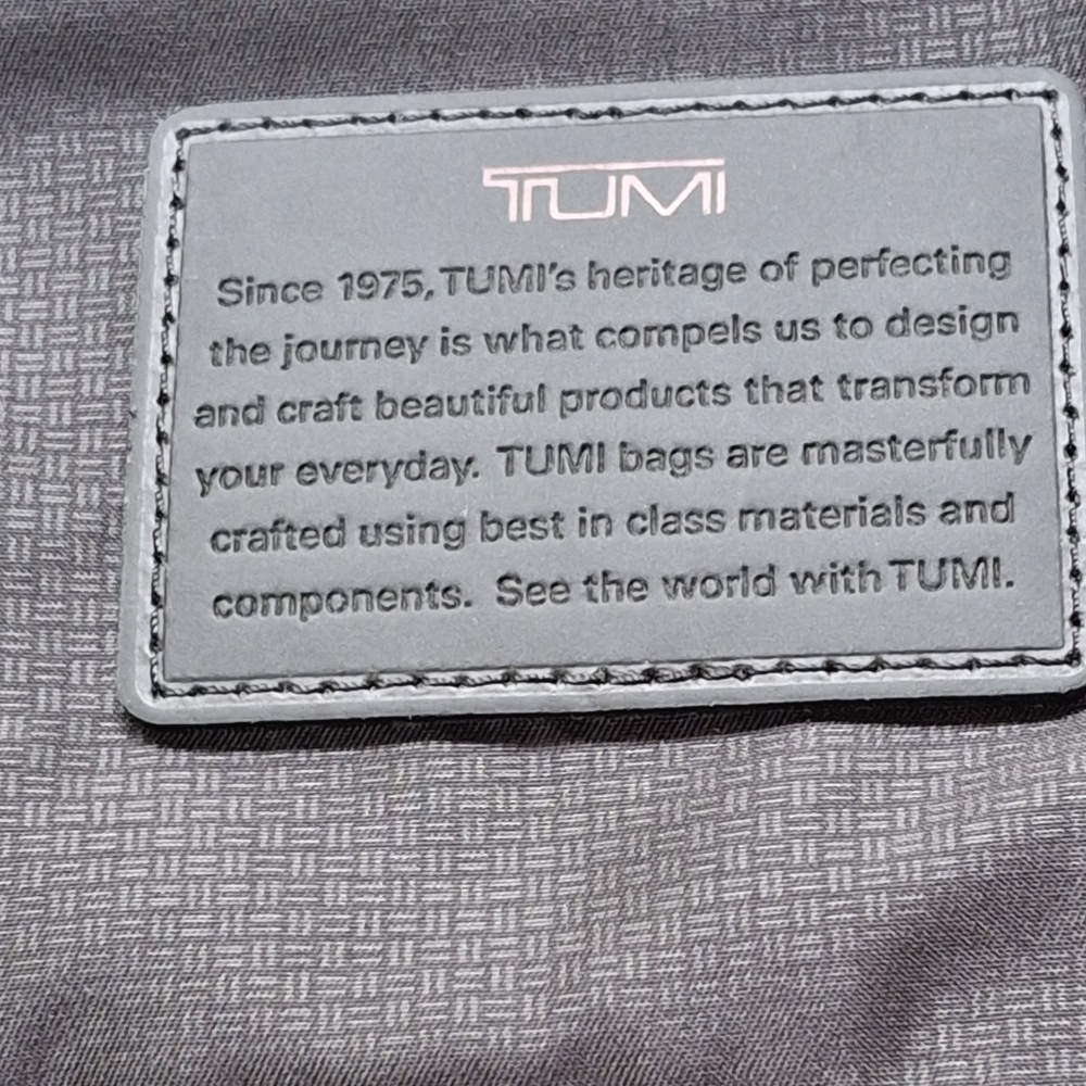 Tumi Garment Cover - Picture 11 of 16